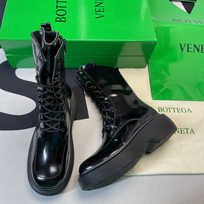Bo*te*ga Ve*ne*ta BV034