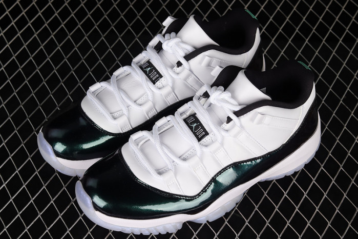 air jordan 11 retro low iridescent 528895-145