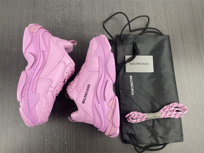 Ba*len*cia*ga triple s sneaker w1fc3 9023
