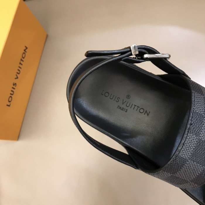 l0vt sneakers