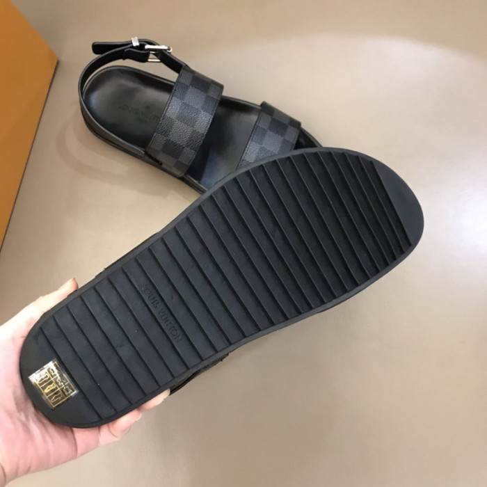 l0vt sneakers