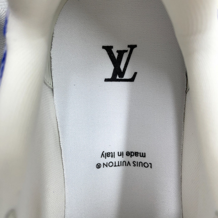 l0vt sneakers
