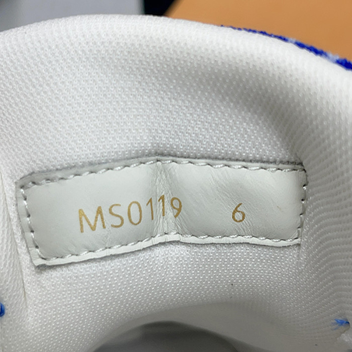 l0vt sneakers