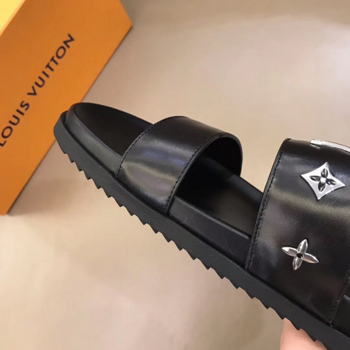 l0vt sneakers