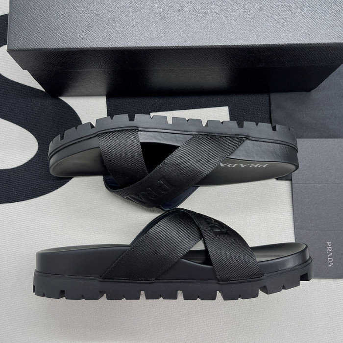 pra*a sandals p067