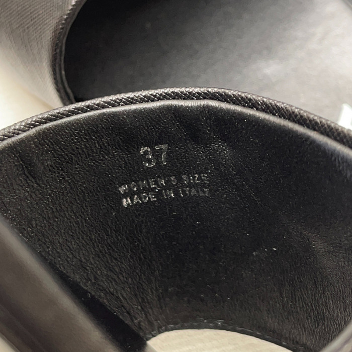 pra*a sandals p069