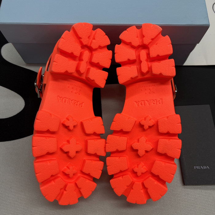 pra*a sandals p058