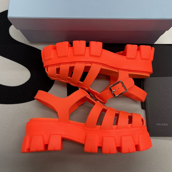 pra*a sandals p058