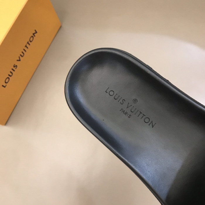 l0vt sneakers