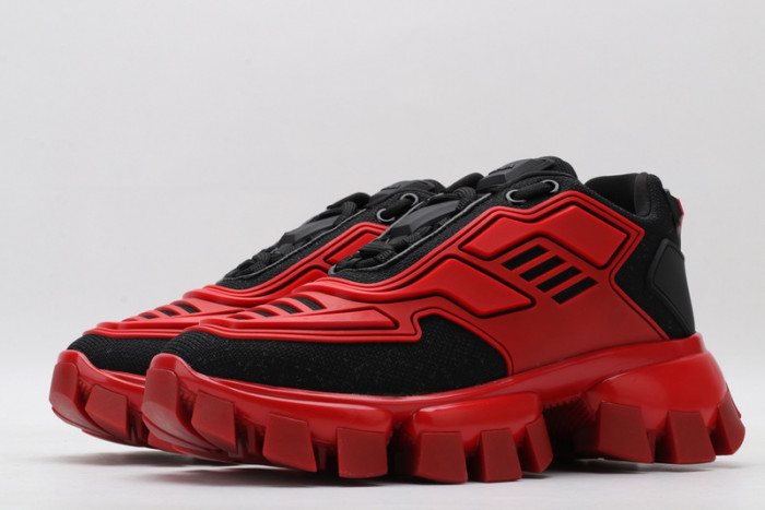 pra*a sneaker p024
