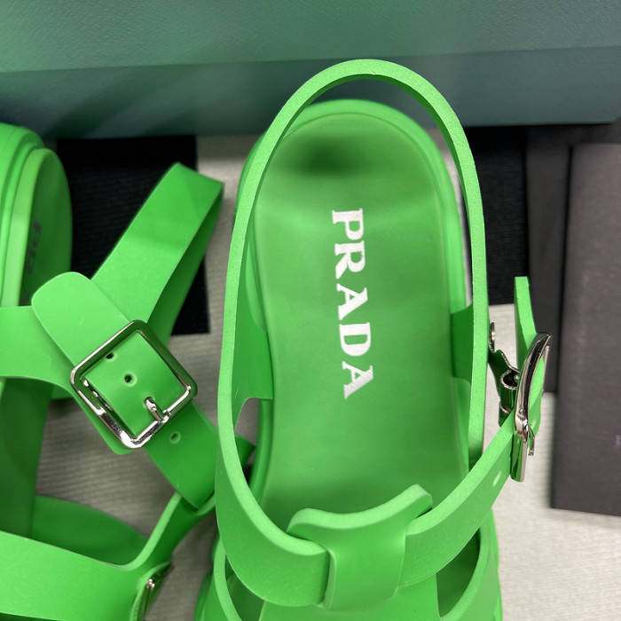 pra*a sandals p057