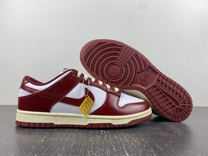 nike dunk low vintage team red fj4555-100