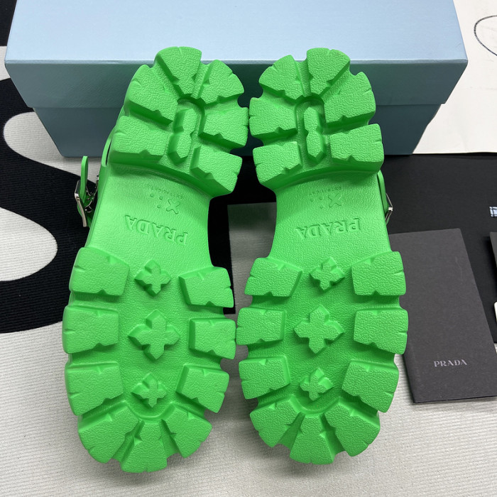 pra*a sandals p057