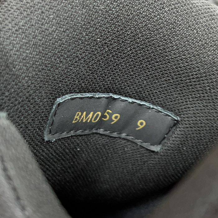 l0vt sneakers