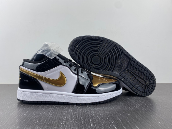 jordan 1 low se gold toe dr6970-071