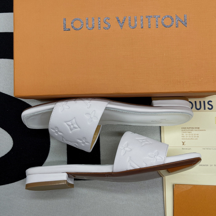 l0vt sneakers