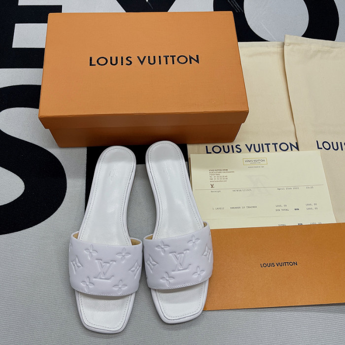 l0vt sneakers