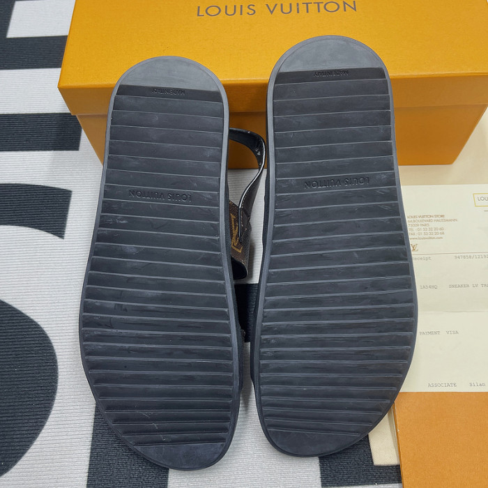 l0vt sneakers