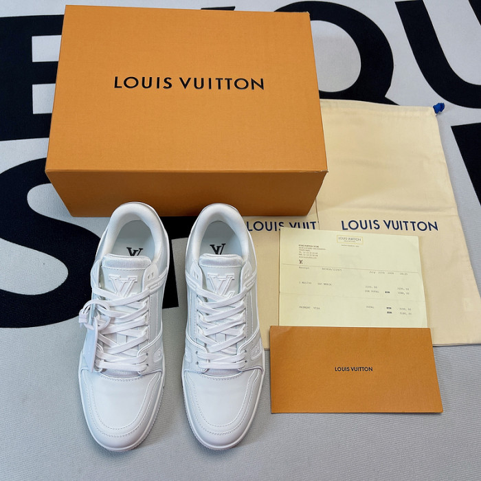 l0vt sneakers