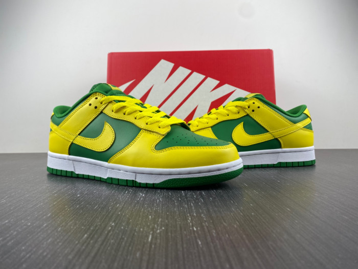 nike dunk low reverse brazil dv0833-300