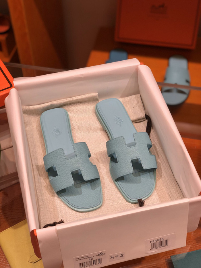 H**mes SLIPPERS H066