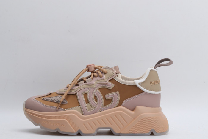 d&g sneakaer d010
