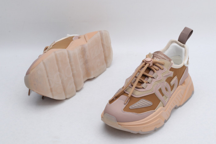 d&g sneakaer d010