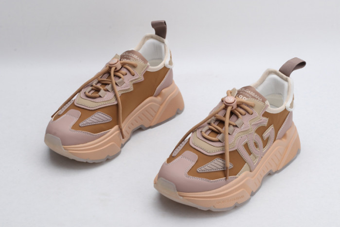 d&g sneakaer d010