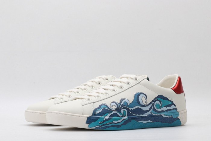 g*u*i ace embroidered low-top sneaker g101