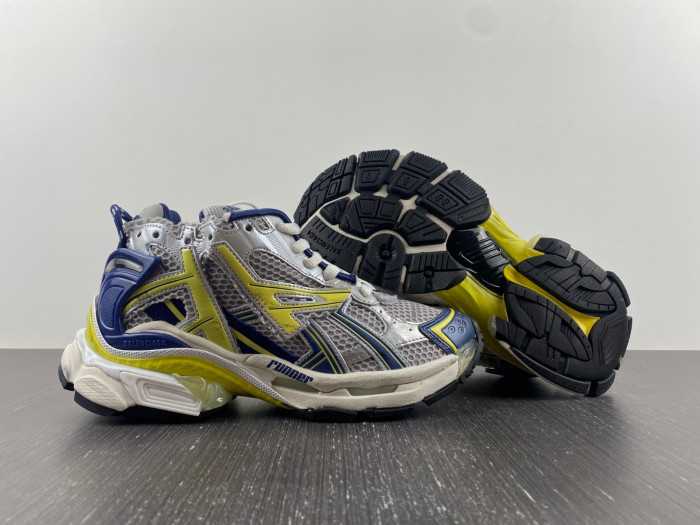 Ba*len*cia*ga RUNNER W3RB5 9174