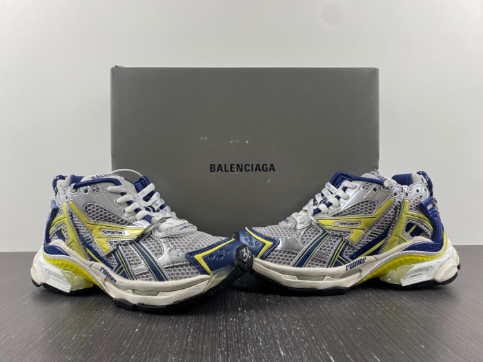 Ba*len*cia*ga RUNNER W3RB5 9174