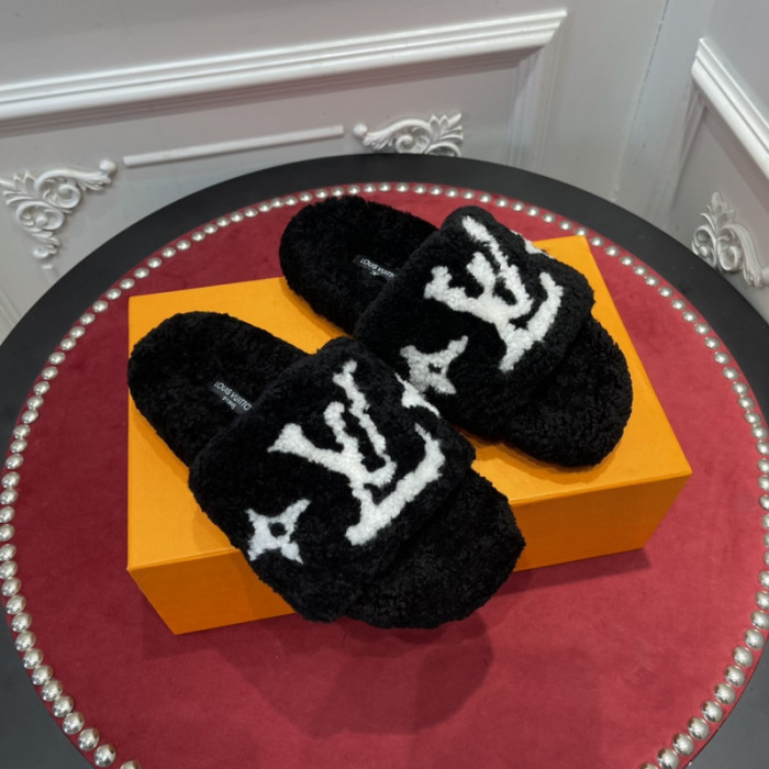 l0vt sneakers