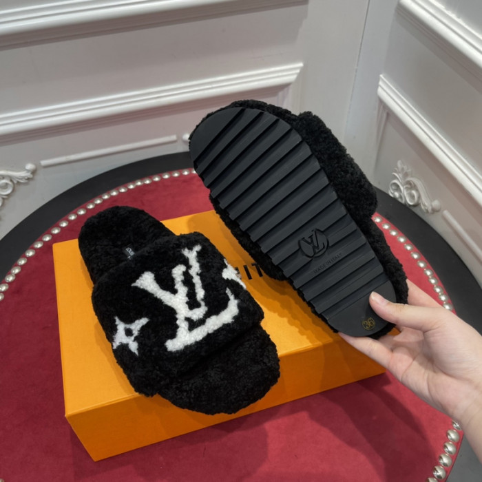 l0vt sneakers