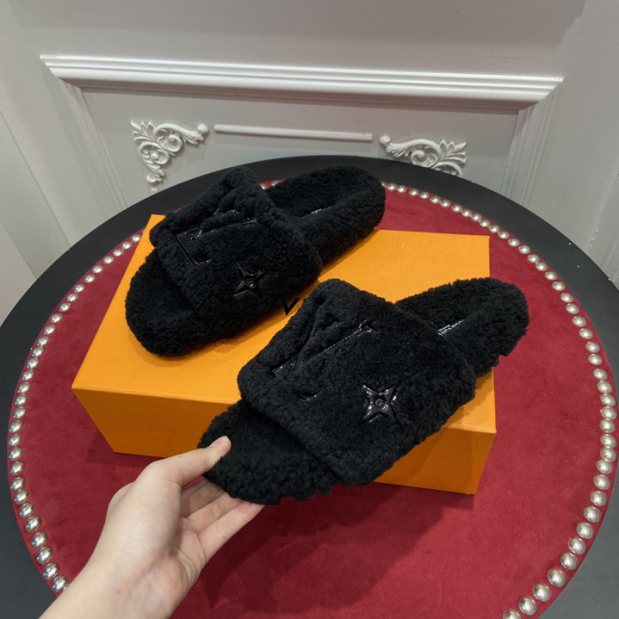 l0vt sneakers