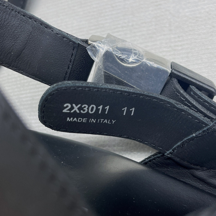 pra*a sandals p065
