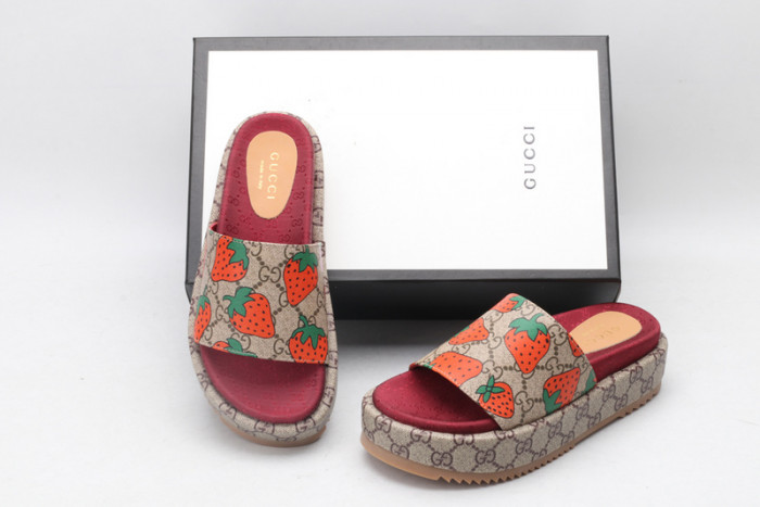 g*u*i sandals d06570
