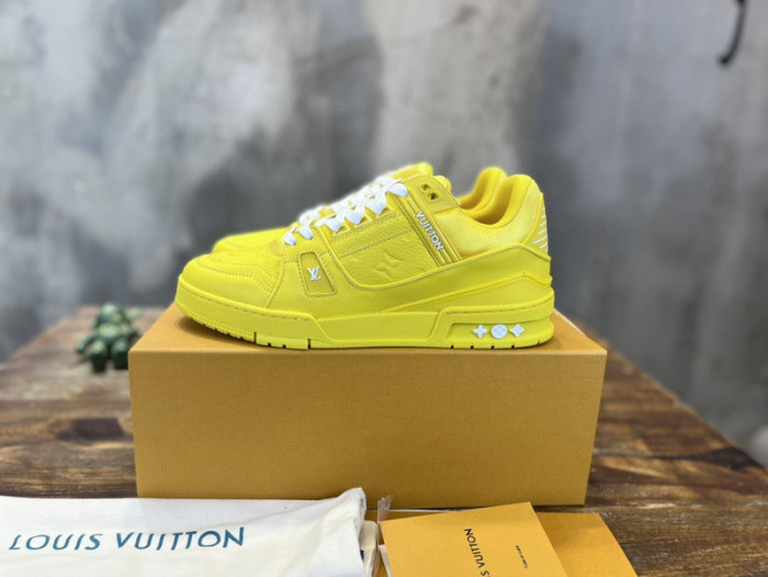 l0vt sneakers