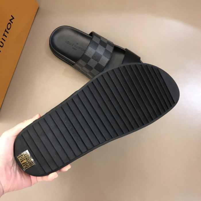 l0vt sneakers