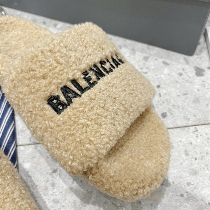 Ba*len*cia*ga Sandals W3R83 5200