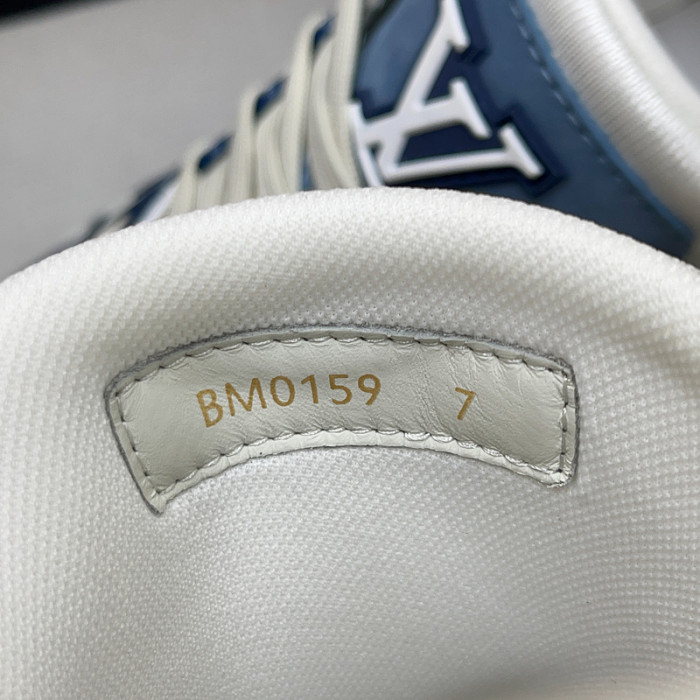 l0vt sneakers