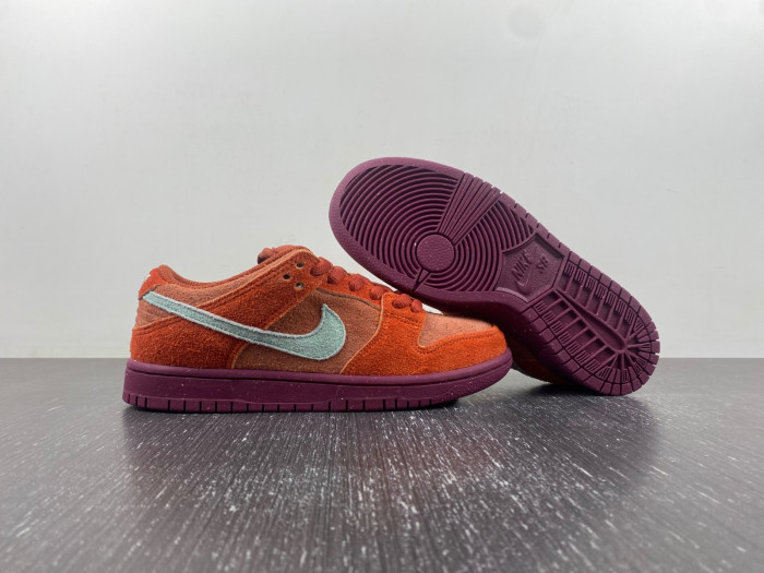 nike sb dunk low mystic red rosewood dv5429-601