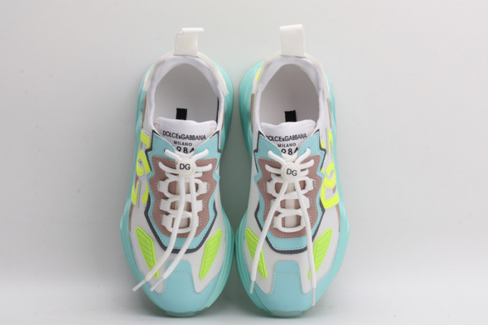 d&g sneakaer d009