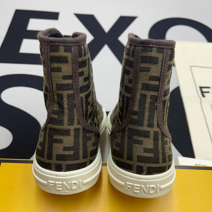 F**di sneakers f025