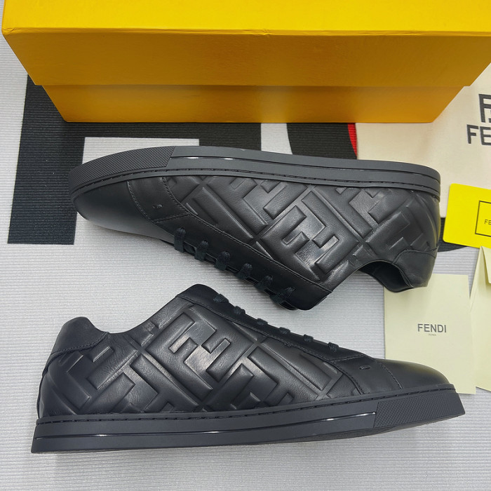 F**di SNEAKERS F021