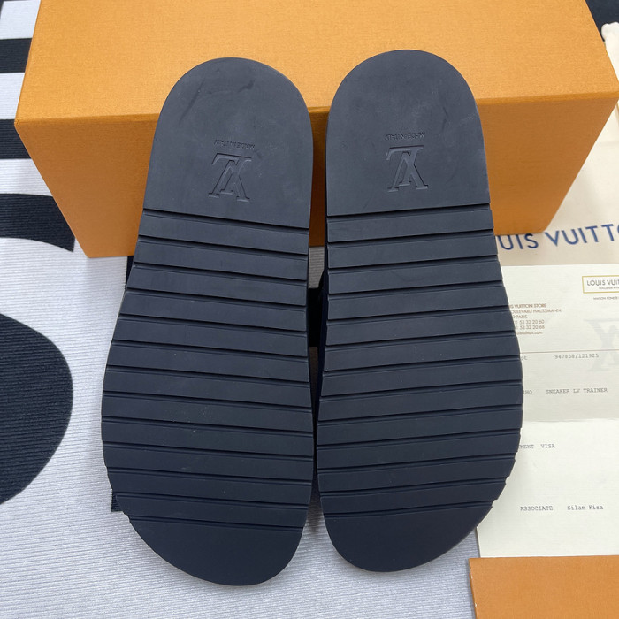 l0vt sneakers