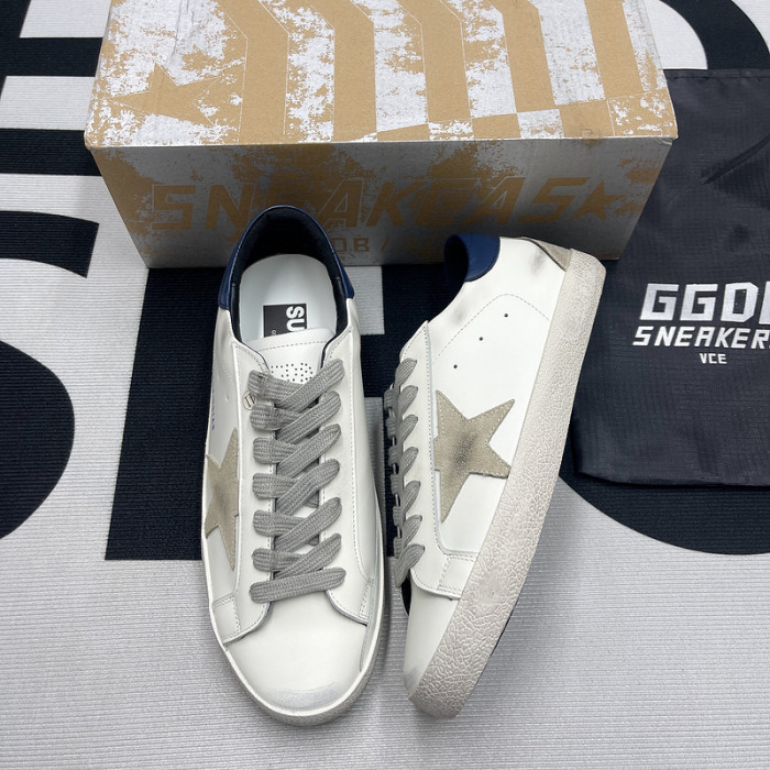 Golden Go*e S*per-Star SNEAKER GG04