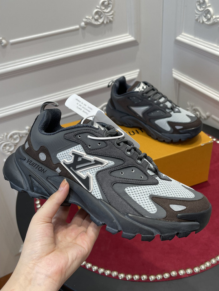 l0vt sneakers