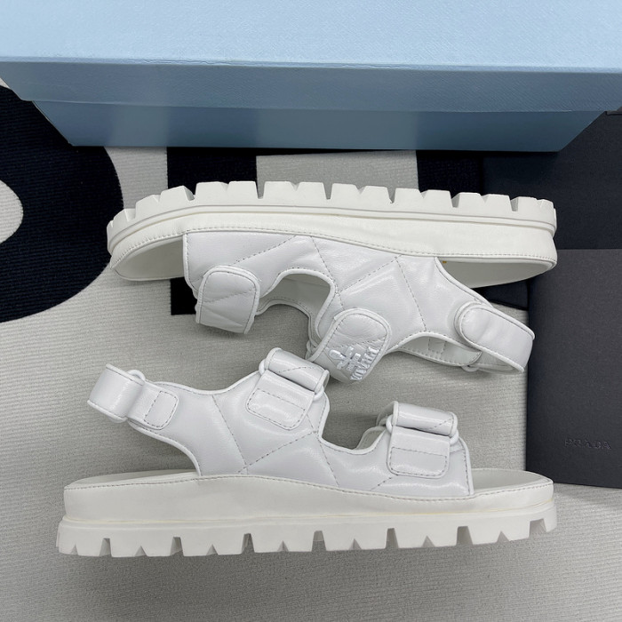 pra*a sandals p061