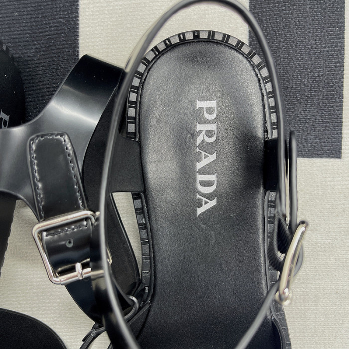 pra*a sandals p068