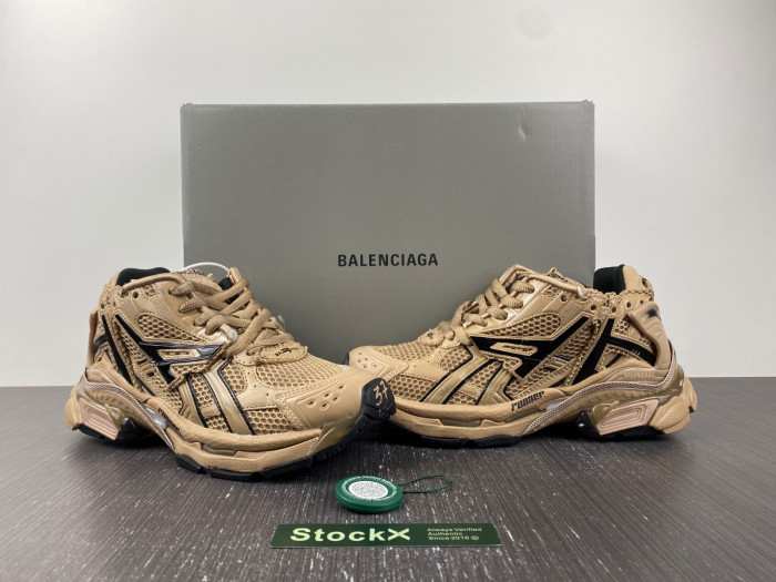Ba*len*cia*ga RUNNER W1RAB 0125